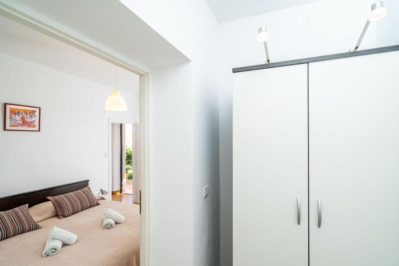 Rooms Rose Дубровник Екстериор снимка